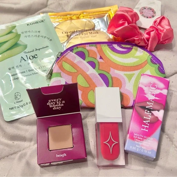 Summer or Winter beauty bundles - Picture 2 of 4